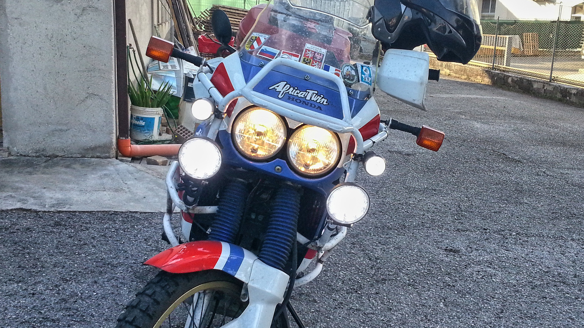 faretti supplementari moto tutto quello che c'è da sapere
